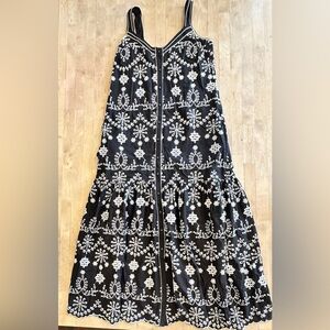 Mi Amore Black Maxi Dress with White Floral Embroidery